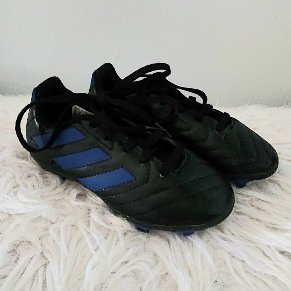 Adidas kids size 10 soccer blue and black